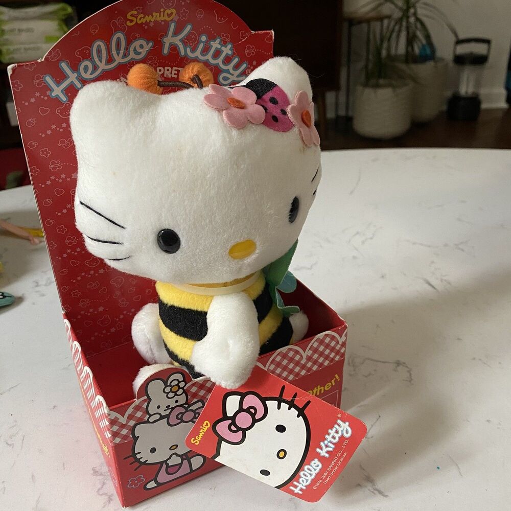 Hello Kitty Sanrio Bumble Bee Plush 2001 Nakajima 6” Stuffed Flowers Ladybug